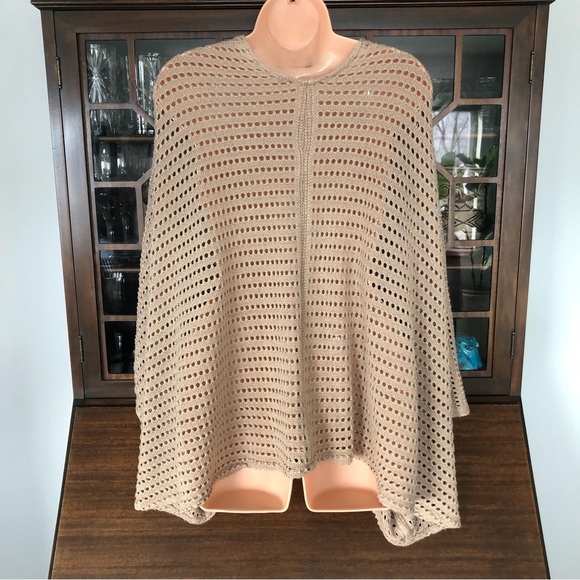 One Size shawl/cardigan - Picture 5 of 5
